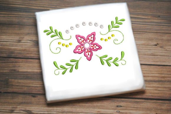 Pink Flower Bouquet: A Designer's Review for Personalized Gifts